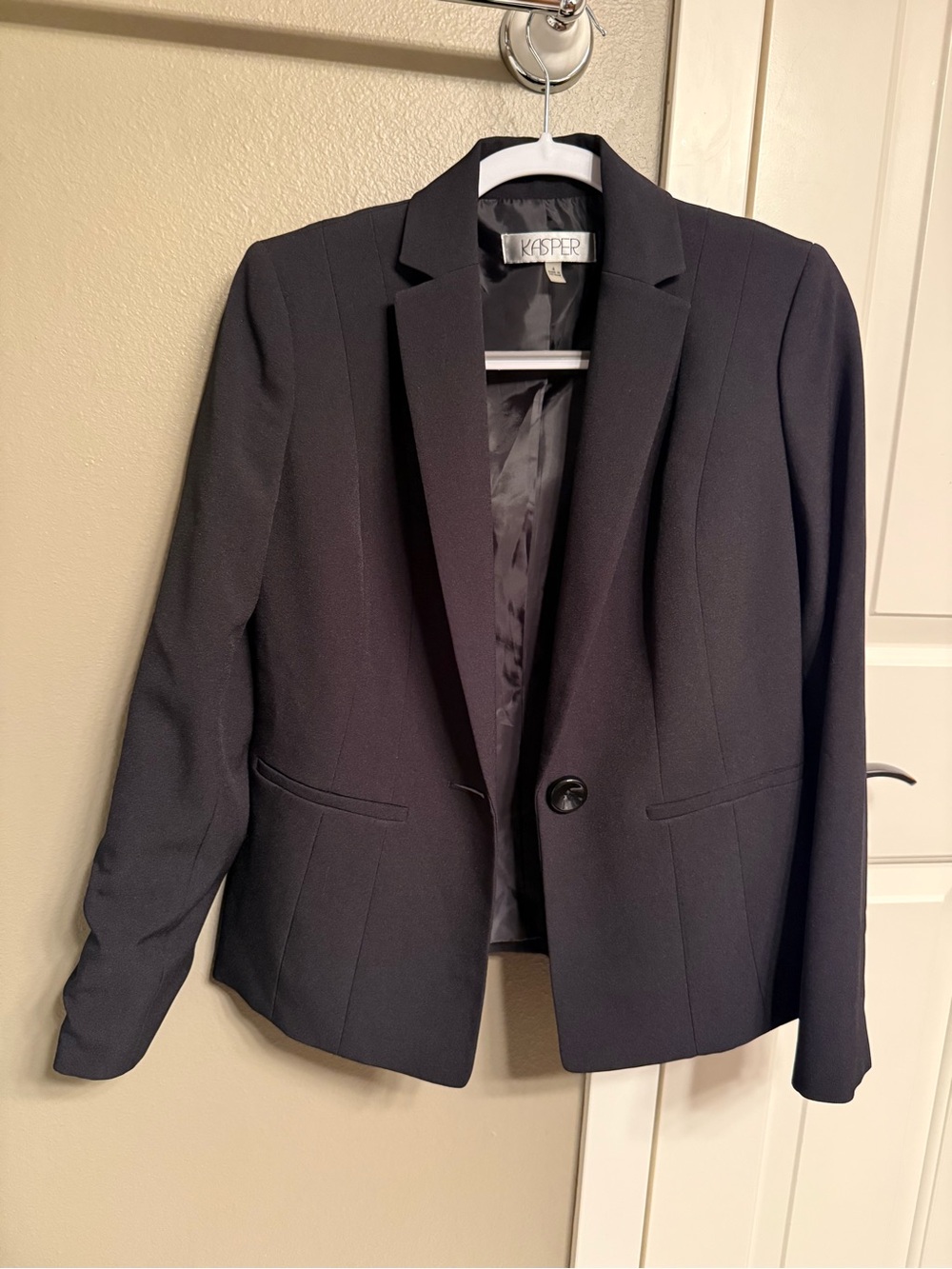 Kasper Women's Black Single-Button Tailored Blazer